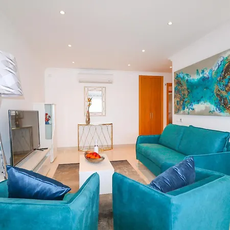 Appartement Pool And Sea View