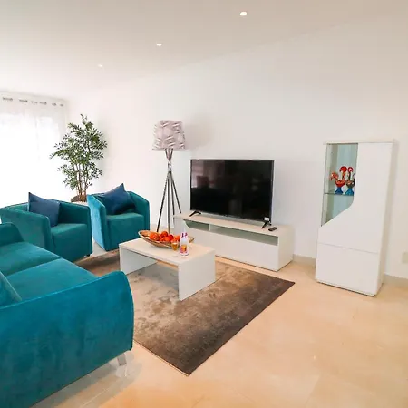 Appartement Pool And Sea View
